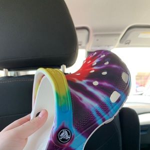 *NEW*🌈CROCS TIE DYE🌈comes with box